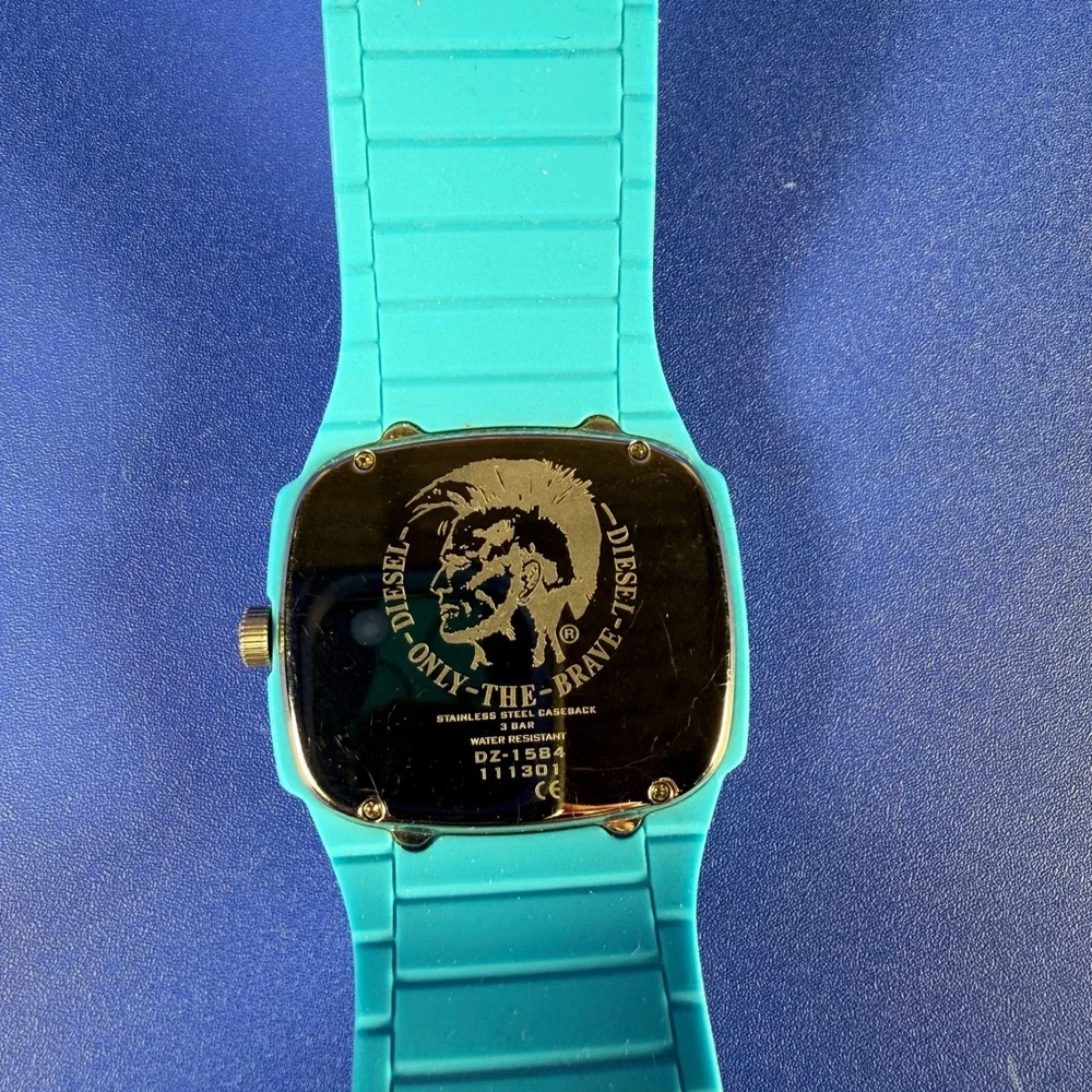 Diesel DZ-1584 Trojan Blue Silicone Watch 44mm Mineral Crystal